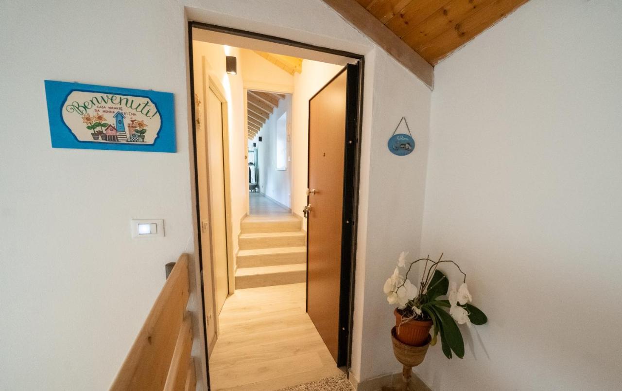 Casa Vacanza Da Nonna Elena Vattaro Kültér fotó